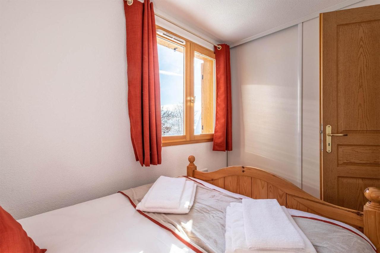 Madame Vacances Les Chalets Du Berger Premium*** La Feclaz Exterior photo